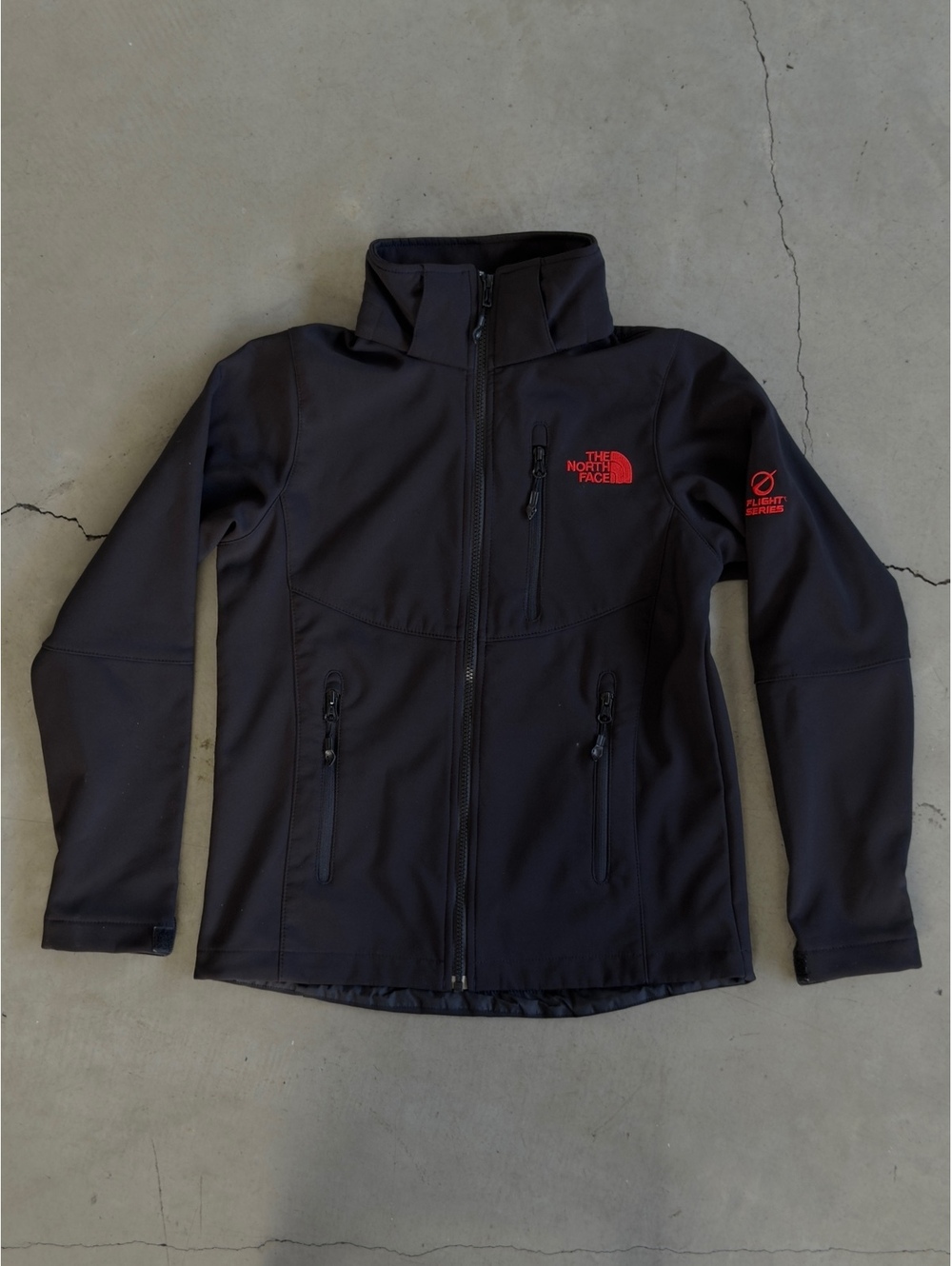 The North Face / Summit Series Softshell Jacket / Black